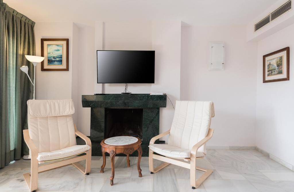 Apartamento En Puerto Marina B32 Benalmádena Exterior photo